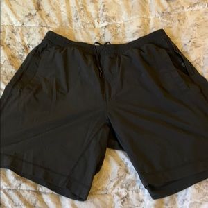 Lululemon surge short